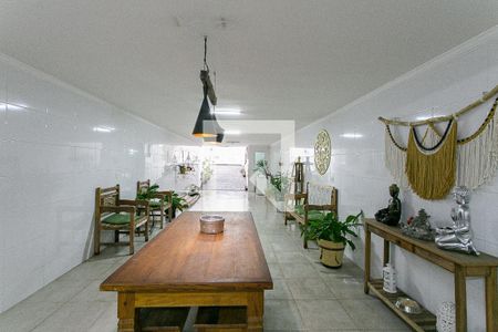 Casa à venda com 180m², 3 quartos e 4 vagasGaragem