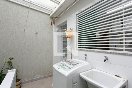 Casa à venda com 180m², 3 quartos e 4 vagasÁrea de Serviço