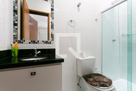 Casa à venda com 180m², 3 quartos e 4 vagasBanheiro da Suíte 2