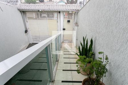 Casa à venda com 180m², 3 quartos e 4 vagasEntrada