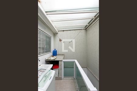 Casa à venda com 180m², 3 quartos e 4 vagasÁrea de Serviço