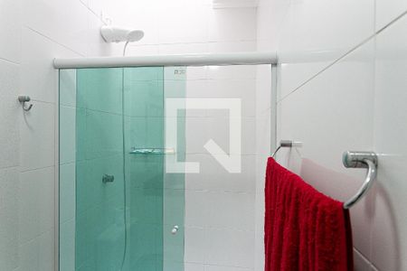 Casa à venda com 180m², 3 quartos e 4 vagasBanheiro da Suíte 2