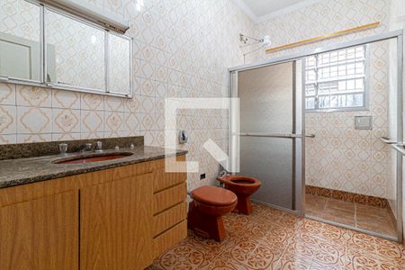 Casa para alugar com 130m², 3 quartos e 1 vaga Casa para alugar com 130m², 3 quartos e 1 vagaBanheiro