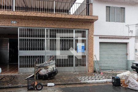 Casa para alugar com 130m², 3 quartos e 1 vaga Casa para alugar com 130m², 3 quartos e 1 vagaFachada