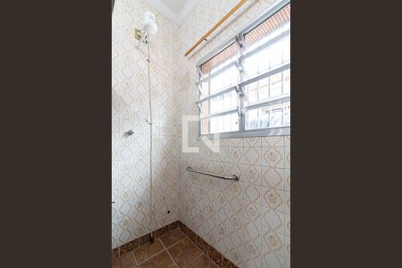 Casa para alugar com 130m², 3 quartos e 1 vaga Casa para alugar com 130m², 3 quartos e 1 vagaBanheiro