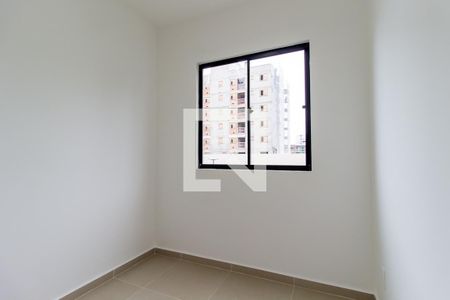 Quarto 1 de apartamento para alugar com 2 quartos, 46m² em Parque da Fonte, São José dos Pinhais