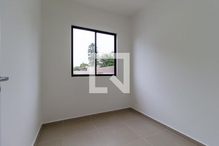 Quarto 1 de apartamento para alugar com 2 quartos, 46m² em Parque da Fonte, São José dos Pinhais