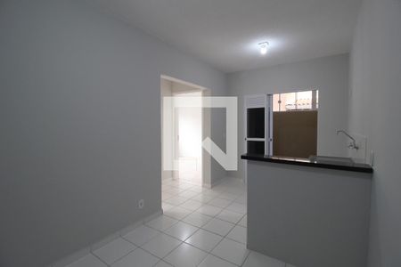 Sala de apartamento para alugar com 2 quartos, 45m² em Santa Cecilia, Sorocaba