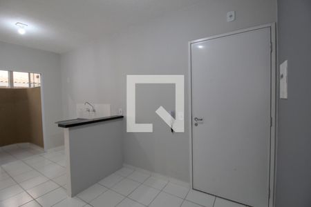 Sala de apartamento para alugar com 2 quartos, 45m² em Santa Cecilia, Sorocaba