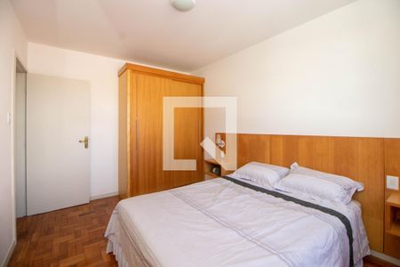 Quarto 1 de apartamento à venda com 2 quartos, 69m² em Higienópolis, Porto Alegre