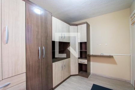 Quarto 2 de apartamento para alugar com 2 quartos, 50m² em Parque São Vicente, Santo André