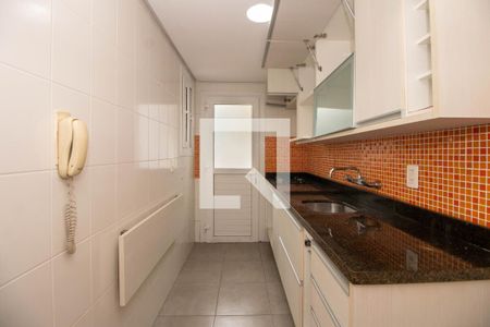 Cozinha de kitnet/studio à venda com 1 quarto, 55m² em Independência, Porto Alegre