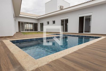 Casa de condomínio para alugar com 308m², 4 quartos e 4 vagasPiscina