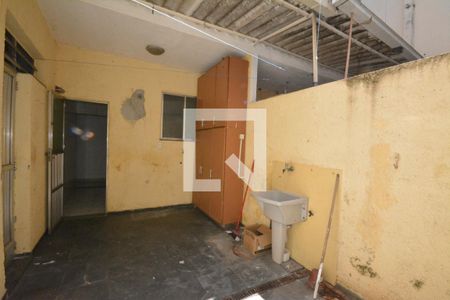 Apartamento para alugar com 80m², 2 quartos e 1 vagaÁrea de Serviço