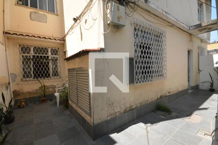Apartamento para alugar com 80m², 2 quartos e 1 vagaFachada