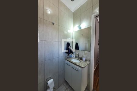 Casa à venda com 241m², 3 quartos e 3 vagasBanheiro Quarto 3 - Suíte