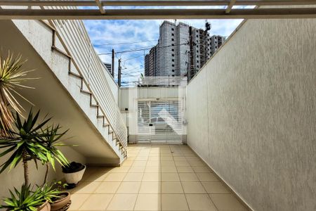 Casa à venda com 241m², 3 quartos e 3 vagasGaragem