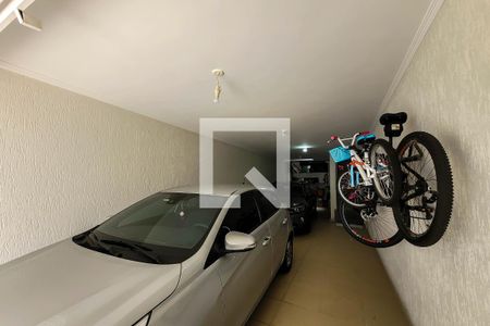 Casa à venda com 241m², 3 quartos e 3 vagasGaragem