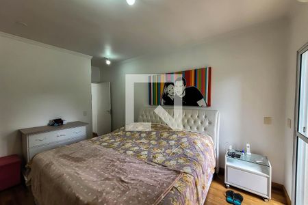 Casa à venda com 241m², 3 quartos e 3 vagasQuarto 3 - Suíte