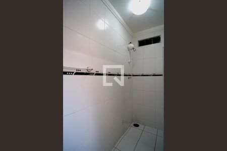 Banheiro da Sala de TV de casa para alugar com 4 quartos, 250m² em Vila Jardini, Sorocaba