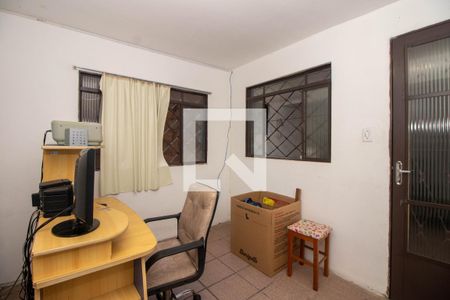 Casa à venda com 280m², 3 quartos e 1 vaga Casa à venda com 280m², 3 quartos e 1 vagaSótão - Depósito