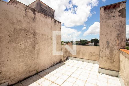 Casa à venda com 280m², 3 quartos e 1 vaga Casa à venda com 280m², 3 quartos e 1 vagaTerraço
