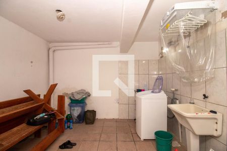 Casa à venda com 280m², 3 quartos e 1 vaga Casa à venda com 280m², 3 quartos e 1 vagaSótão - Área de Serviço