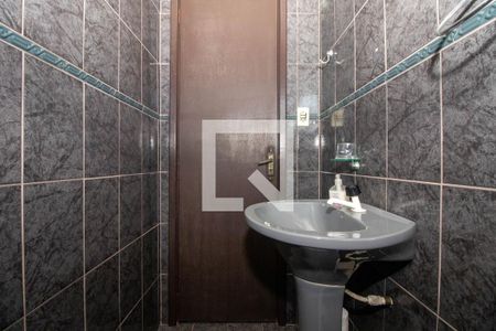 Casa à venda com 280m², 3 quartos e 1 vaga Casa à venda com 280m², 3 quartos e 1 vagaLavabo