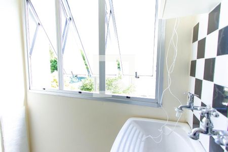 Apartamento para alugar com 54m², 2 quartos e 1 vagaÁrea de Serviço