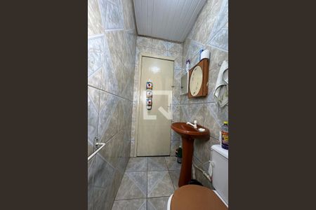 Casa à venda com 130m², 2 quartos e 1 vagaBanheiro