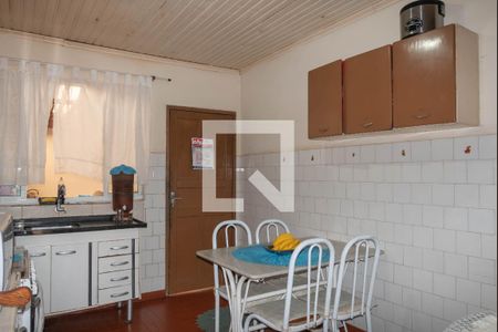 Casa à venda com 350m², 4 quartos e 3 vagasCozinha