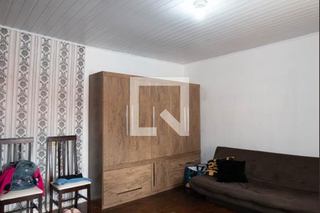 Casa à venda com 350m², 4 quartos e 3 vagasSuíte