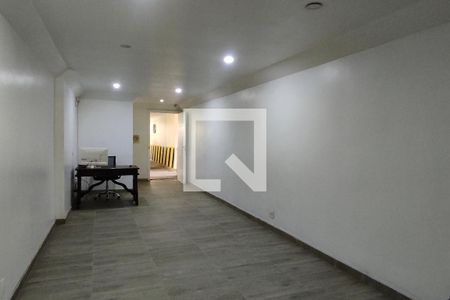 Apartamento à venda com 130m², 2 quartos e 2 vagasPortaria