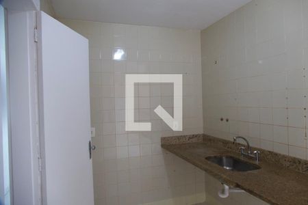 Apartamento à venda com 130m², 2 quartos e 2 vagasCozinha