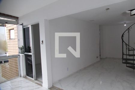 Apartamento à venda com 130m², 2 quartos e 2 vagasSala