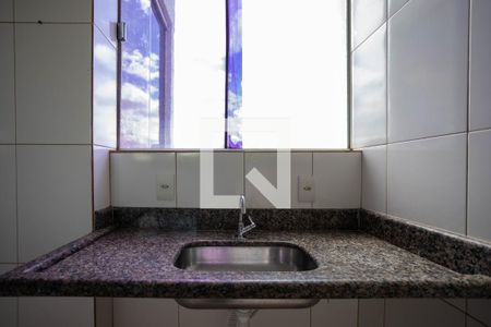 Apartamento para alugar com 60m², 2 quartos e 2 vagas Apartamento para alugar com 60m², 2 quartos e 2 vagasCozinha