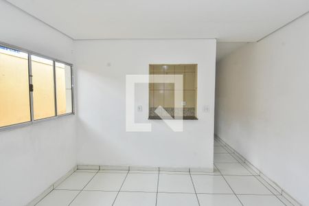 Sala de casa para alugar com 2 quartos, 46m² em Cidade São Mateus, São Paulo