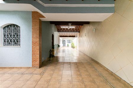 Casa à venda com 200m², 3 quartos e 5 vagasGaragem