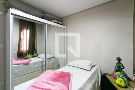 Quarto 2 de casa à venda com 3 quartos, 200m² em Vila Carrão, São Paulo