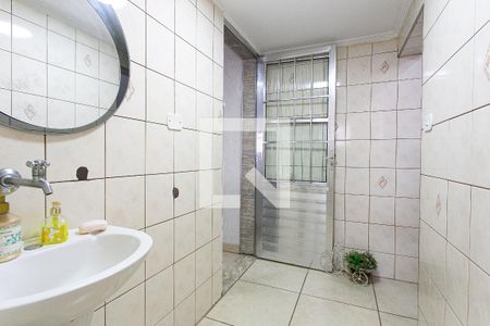 Casa à venda com 200m², 3 quartos e 5 vagasBanheiro de Serviço