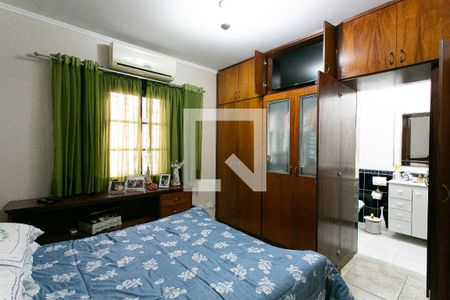 Casa à venda com 200m², 3 quartos e 5 vagasSuíte