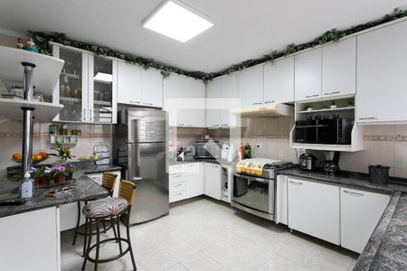 Casa à venda com 200m², 3 quartos e 5 vagasCozinha