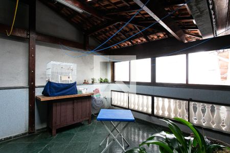 Casa à venda com 200m², 3 quartos e 5 vagasVaranda