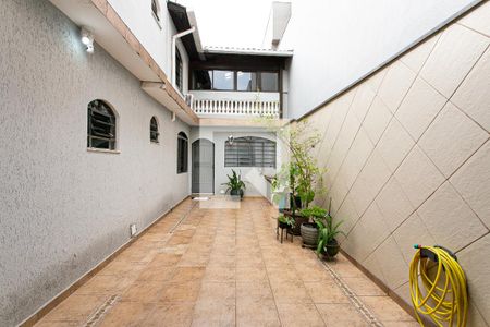 Casa à venda com 200m², 3 quartos e 5 vagasQuintal e Garagem