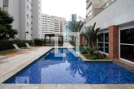 Apartamento para alugar com 75m², 3 quartos e 1 vagaÁrea comum - Piscina