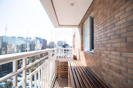 Apartamento para alugar com 75m², 3 quartos e 1 vagaVaranda