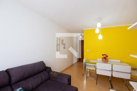 Sala de apartamento à venda com 3 quartos, 64m² em Jaguaribe, Osasco