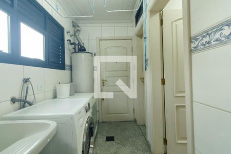 Apartamento à venda com 154m², 3 quartos e 3 vagasÁrea de serviço