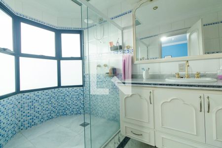 Apartamento à venda com 154m², 3 quartos e 3 vagasBanheiro do quarto 3