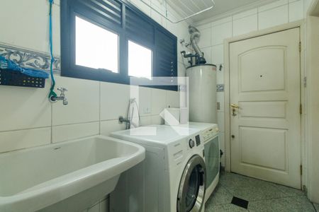 Apartamento à venda com 154m², 3 quartos e 3 vagasÁrea de serviço